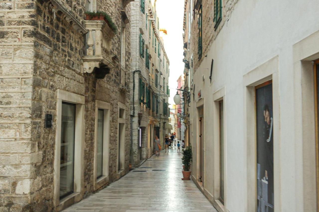Antini Trudi Apartment Sibenik Luaran gambar