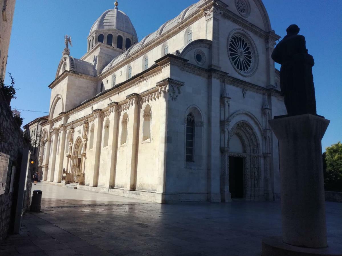 Antini Trudi Apartment Sibenik Luaran gambar
