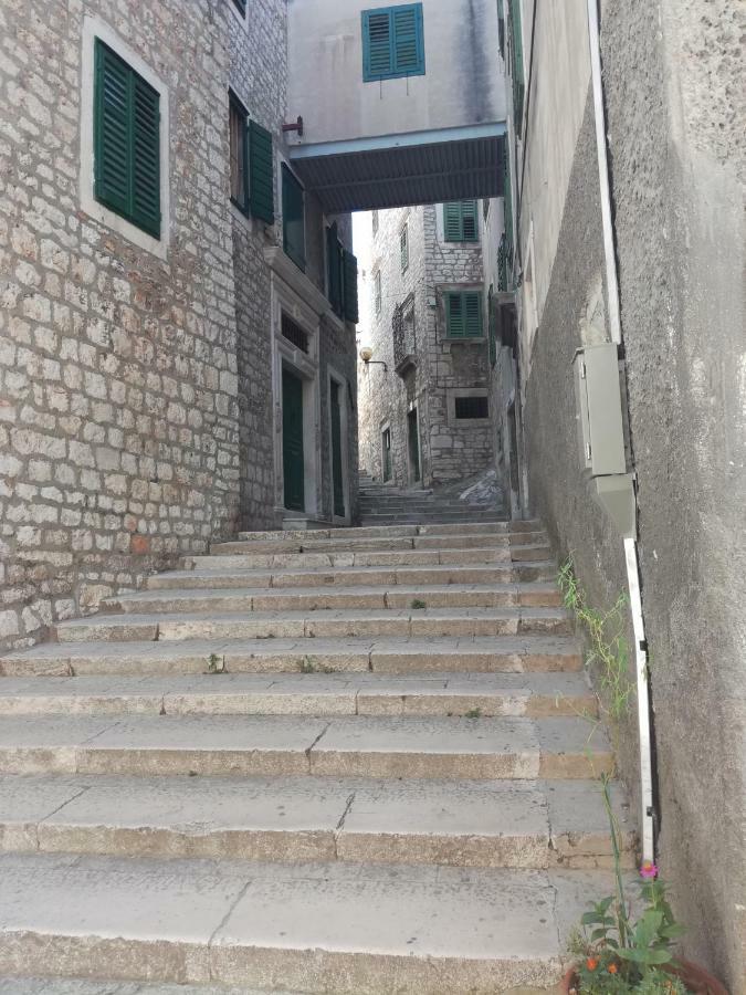 Antini Trudi Apartment Sibenik Luaran gambar